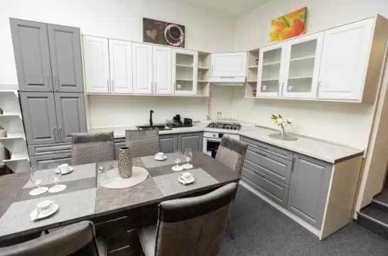 Bakó Bútordiszkont Kiskőrös - Divian konyhabútor